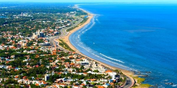Image of coastline in Uruguay
